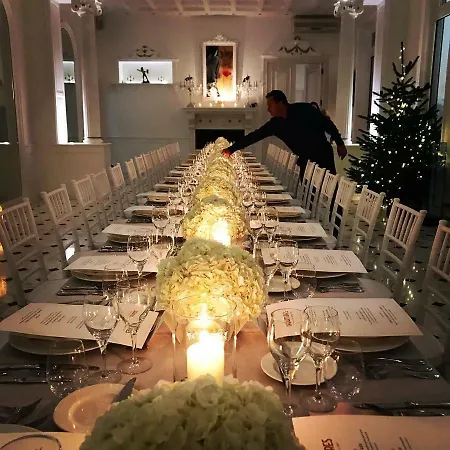 White House - Luxury